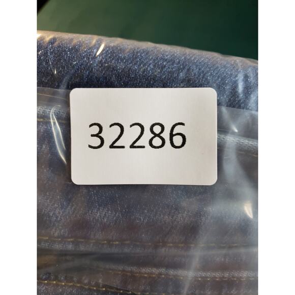 American Eagle Outfitters Classic Blue Slim Straight Jeans - Picture 14 of 14